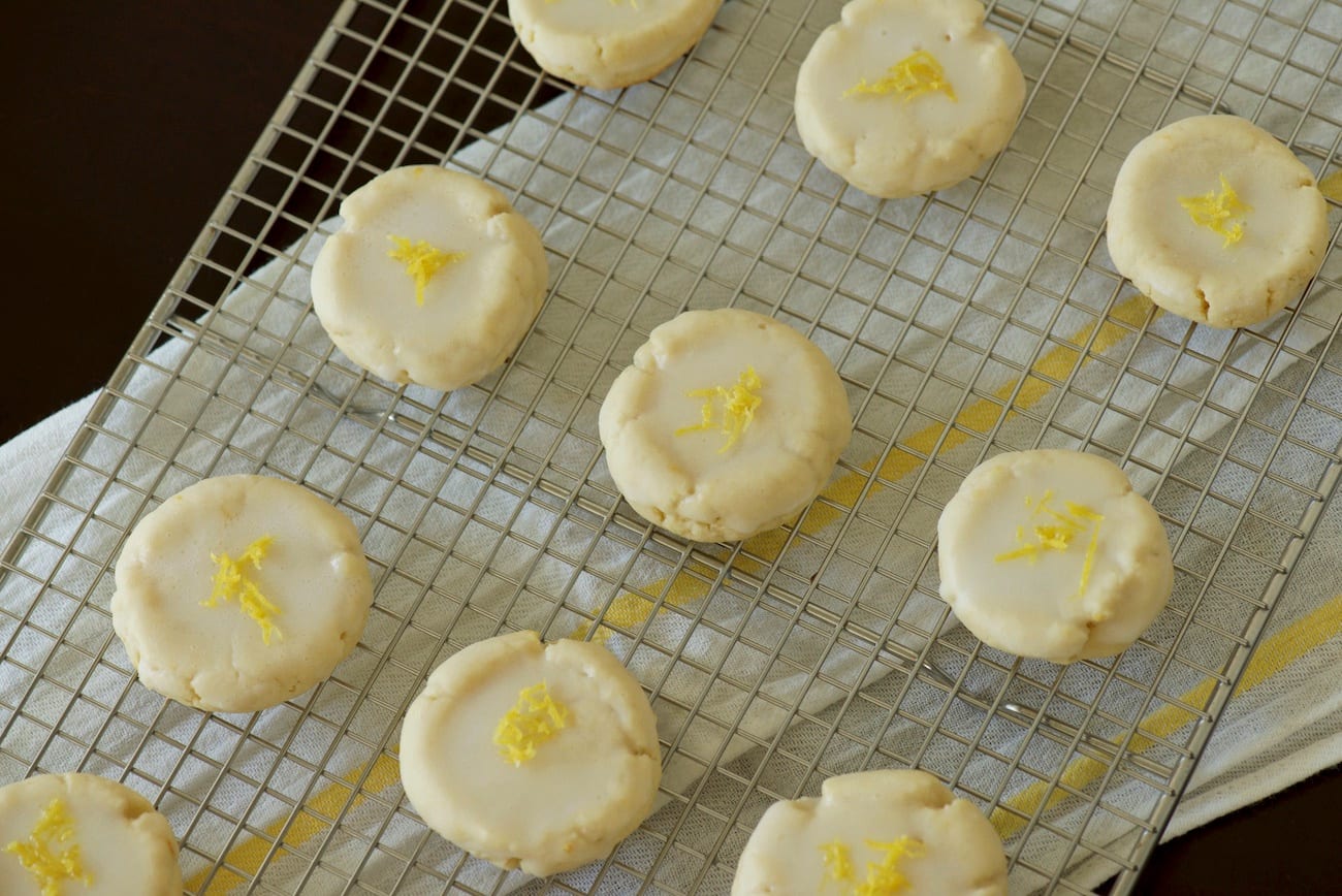 Zesty Lemon Cream Cheese Cookies â 12 Tomatoes